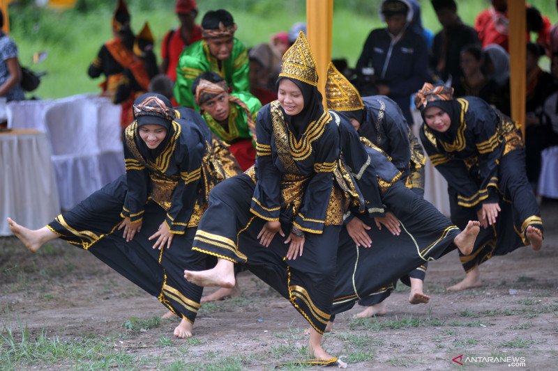 Festival Randai